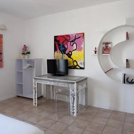 아파트 Suite