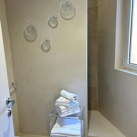 Suite 아파트 바메노